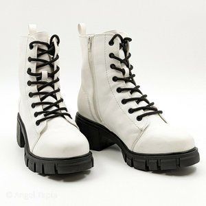 Mia Tauren Women Combat Lug 
